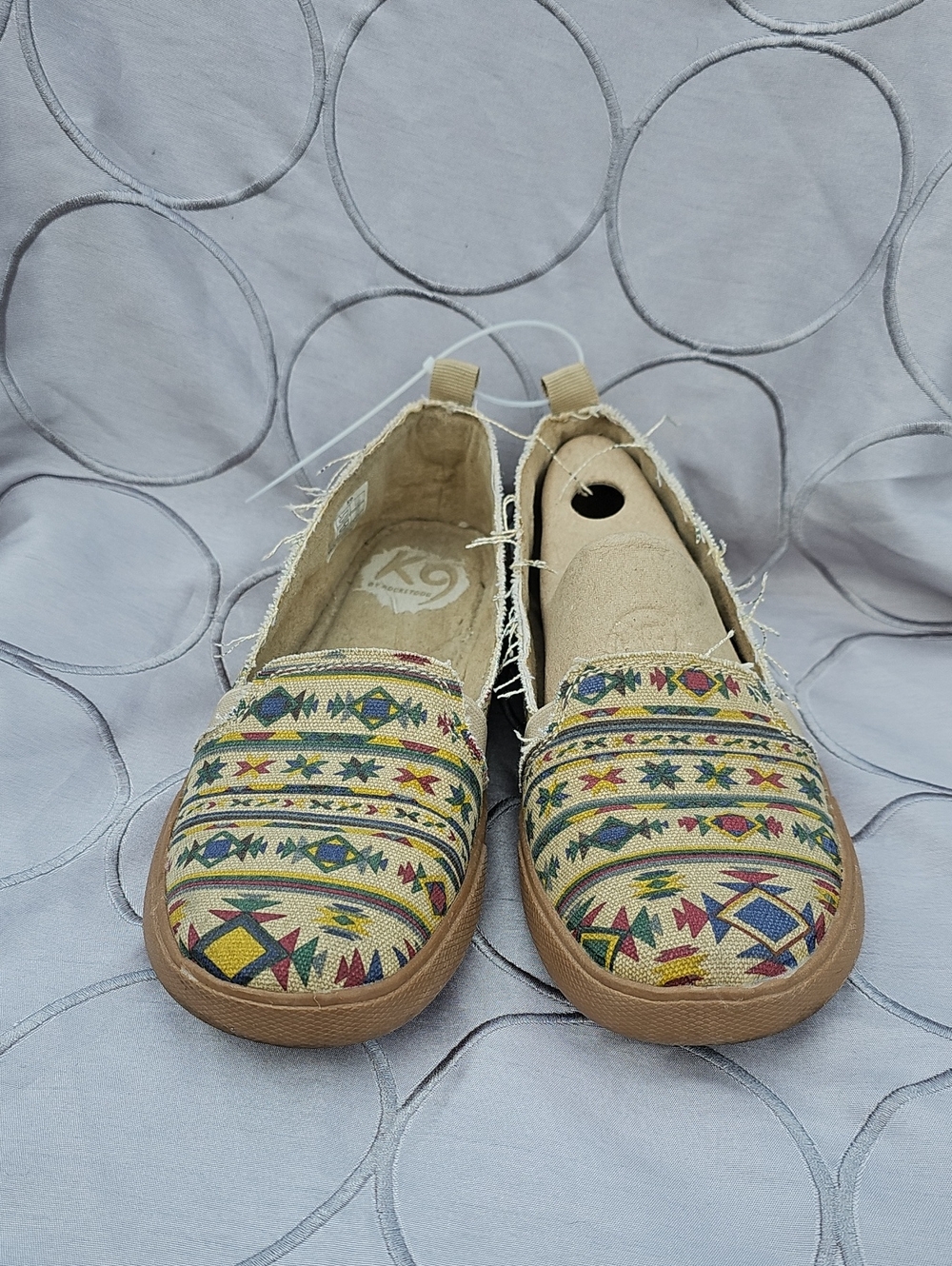 Women’s Beige Tribal-Print Slip On Lightweight Loafers